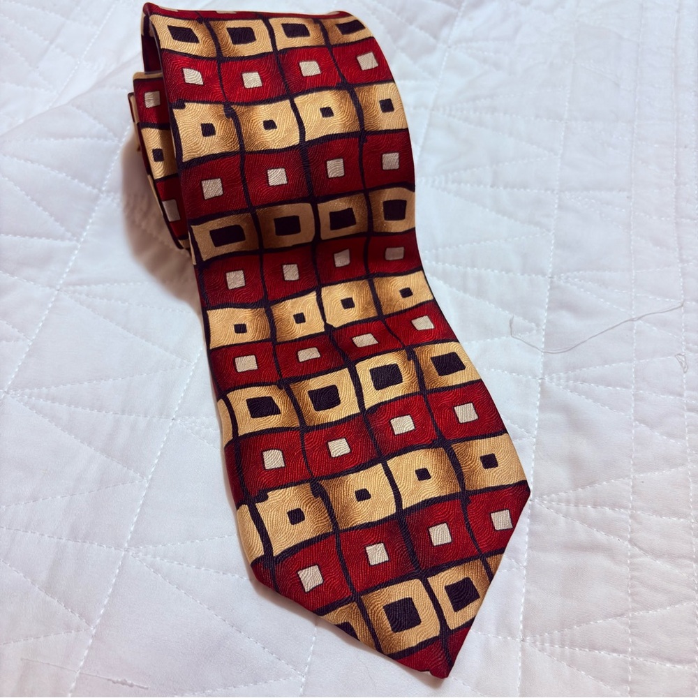 Ziggurat by Mulberry Silk Tie Burgundy Gold Geometric Made in USA Vintage